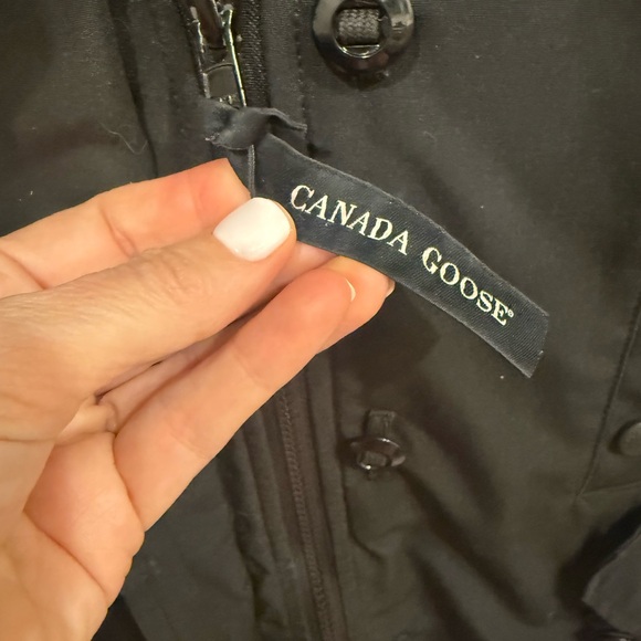 Canada Goose Black Fur-Trim Hooded Parka - Picture 5 of 9